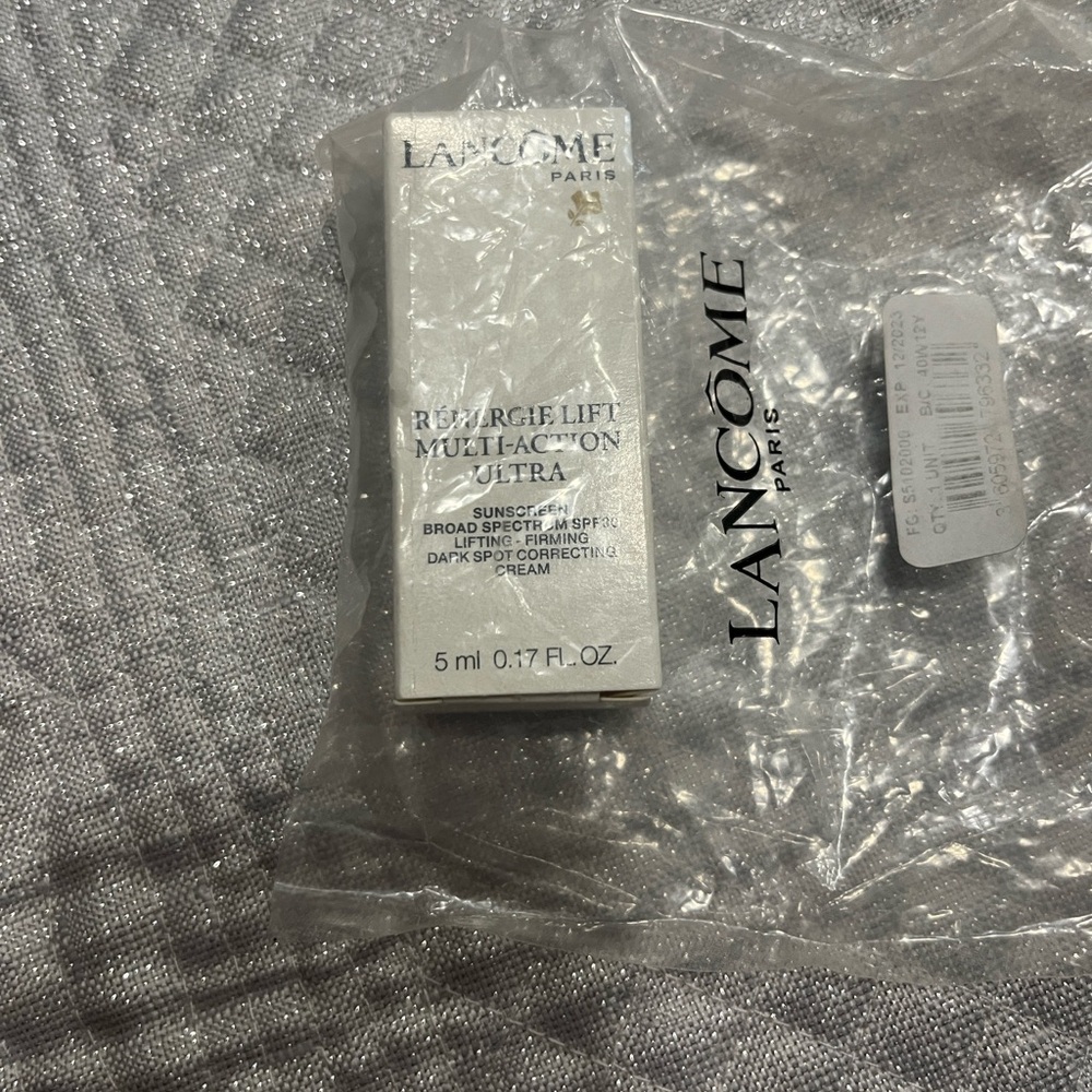 Lancome Renergie Lift Multi-Action Ultra Cream - White